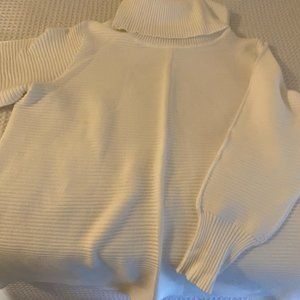 Cyrus white sweater 1X NWOT